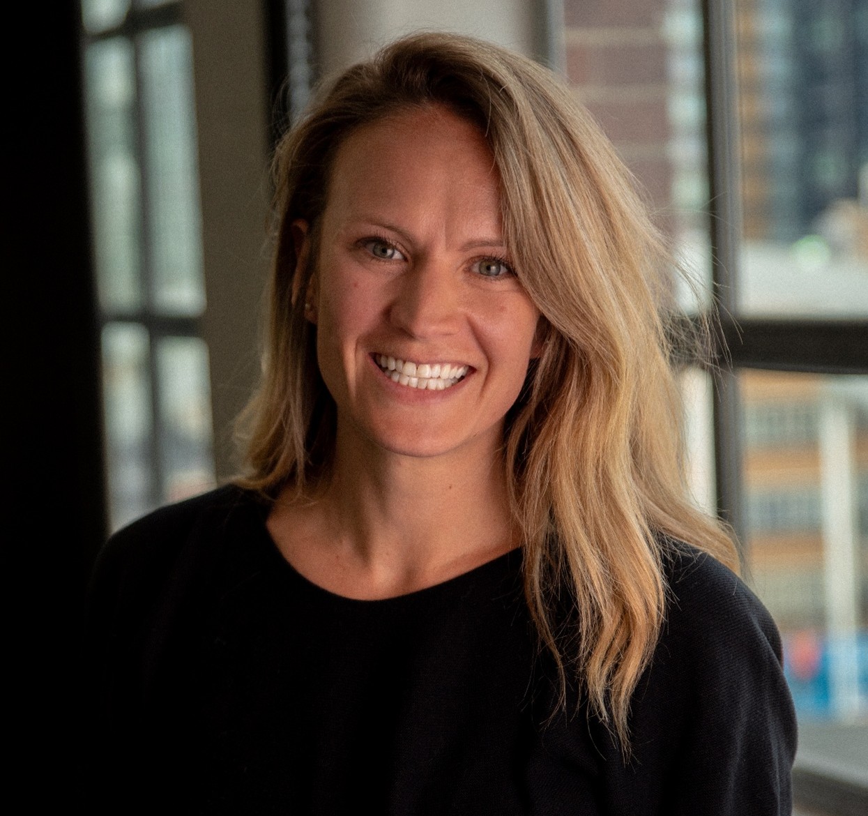 Francesca grieve headshot.jpg